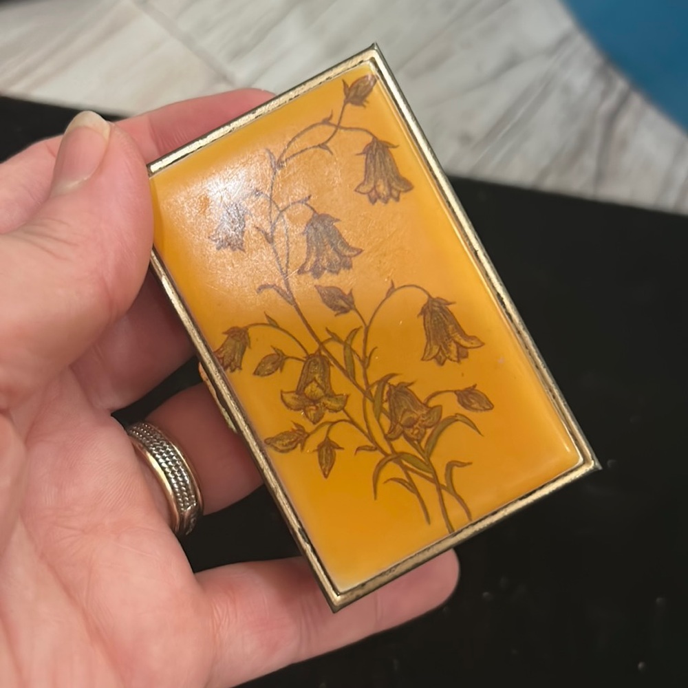 Pil Bar Vintage Box